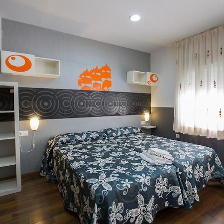 Hostal Gaudi Cuenca Cuenca  Bagian luar foto