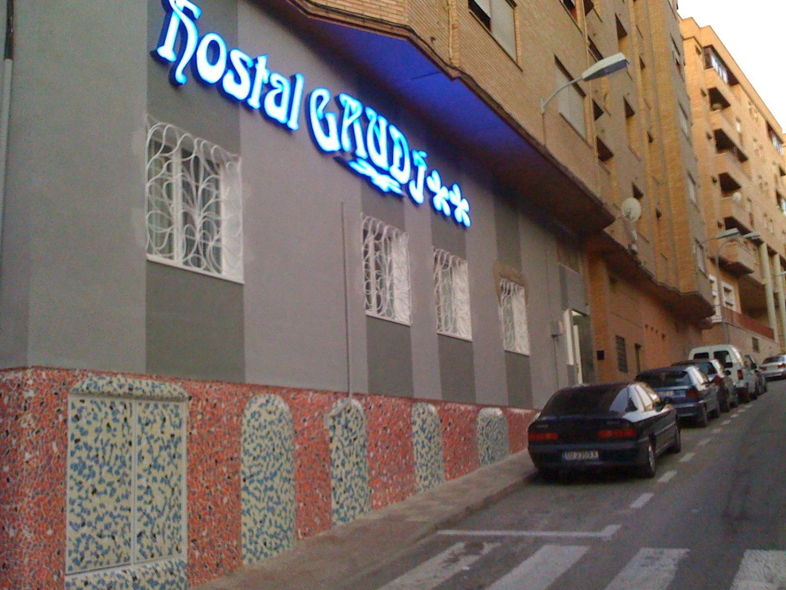 Hostal Gaudi Cuenca Cuenca  Bagian luar foto